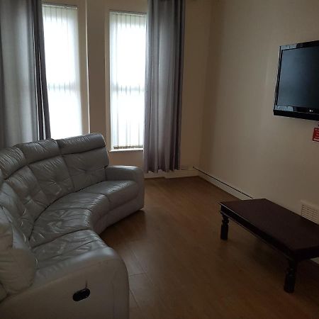 فندق Alexandra House بيركينهيد المظهر الخارجي الصورة